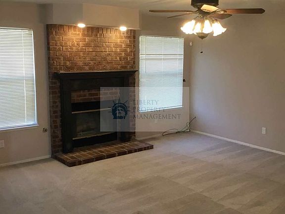 2nd image of 1216 Green Haven Dr