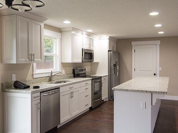 New EVERYTHING kitchen