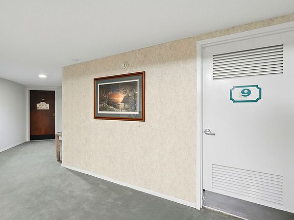 2nd image of 925 N Halifax Ave APT 903
