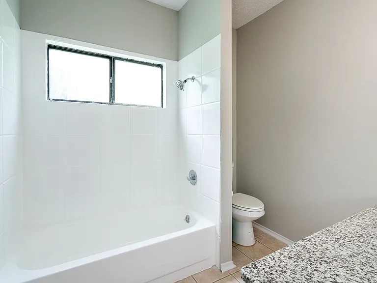 2826 Village Pkwy — Photo 18