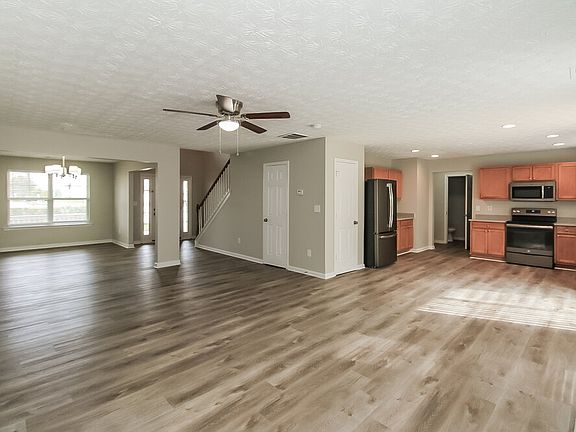 4th image of 2110 Liberty Hts