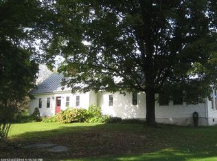 819 Middle Rd, New Portland, ME 04961