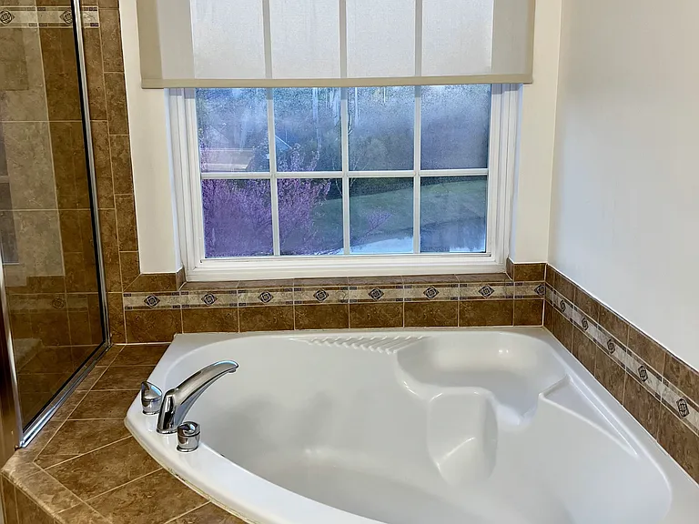4359 Palton Dr — Photo 17