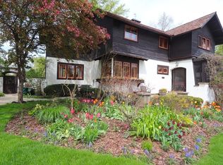 454 Iowa St, Oak Park, IL 60302
