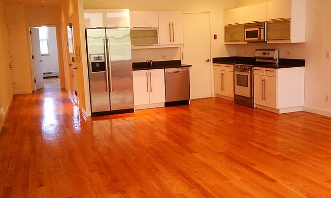 Rented by Brooklyn Heights Real Estate Inc | media 27