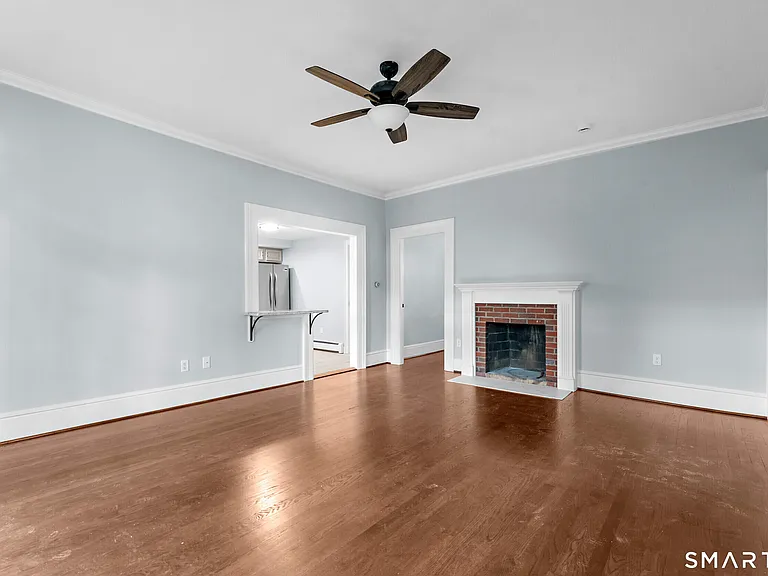 324 Main St #2 — Photo 18