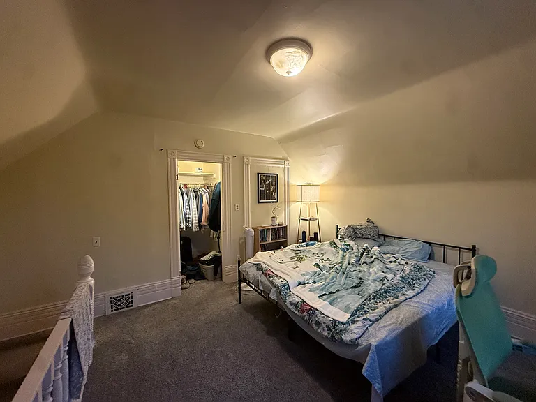 637 E Otjen St #1 — Photo 10