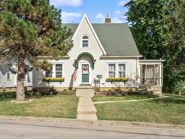 670 N Walnut St, Wilmington, OH 45177