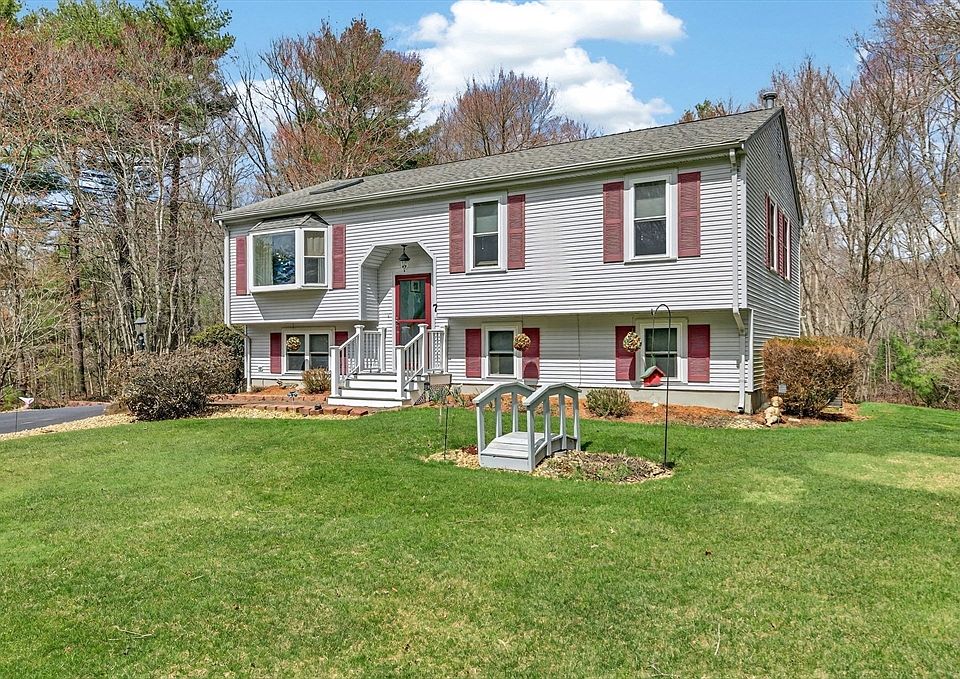 1st image of 7 Tide Meadows Dr