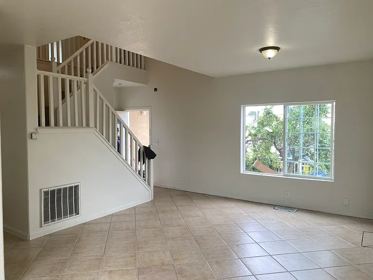 12 Highway Ave — Photo 17