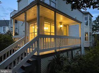 5931 Sir Cambridge Way, Alexandria, VA 22315