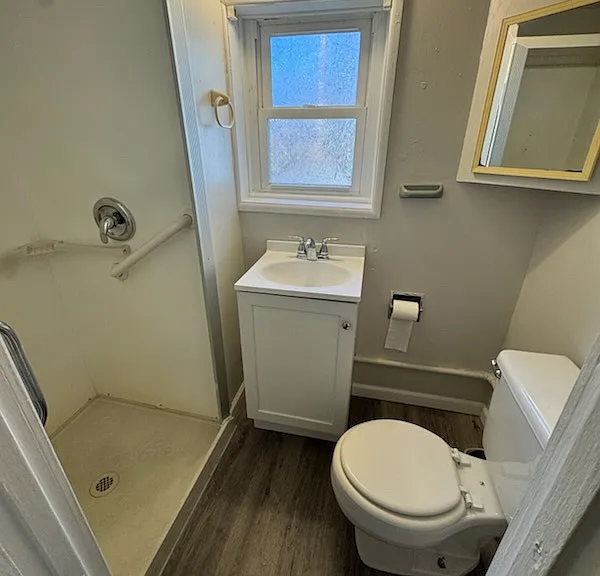 1231 W 3rd St #A — Photo 10