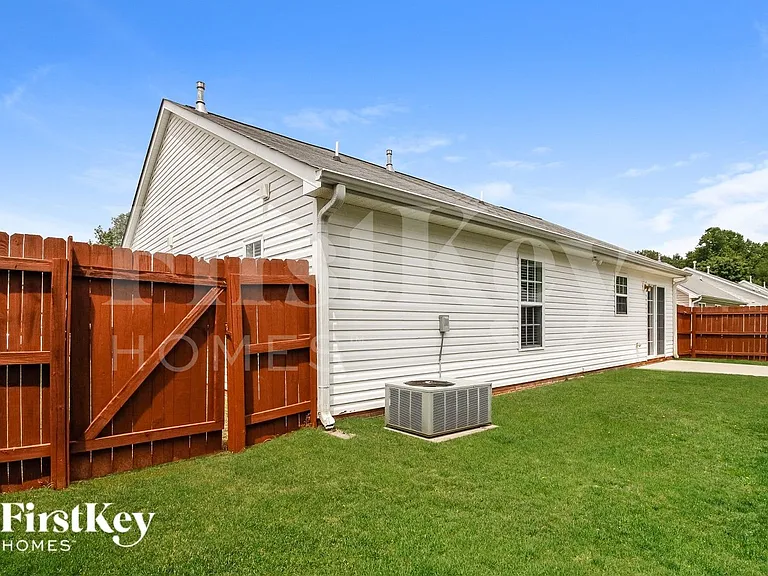 5114 Fiddlers Run Dr — Photo 15