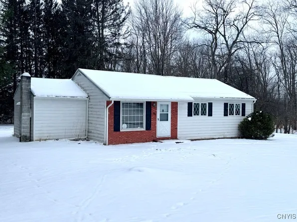 85 High St, Angelica, NY 14709