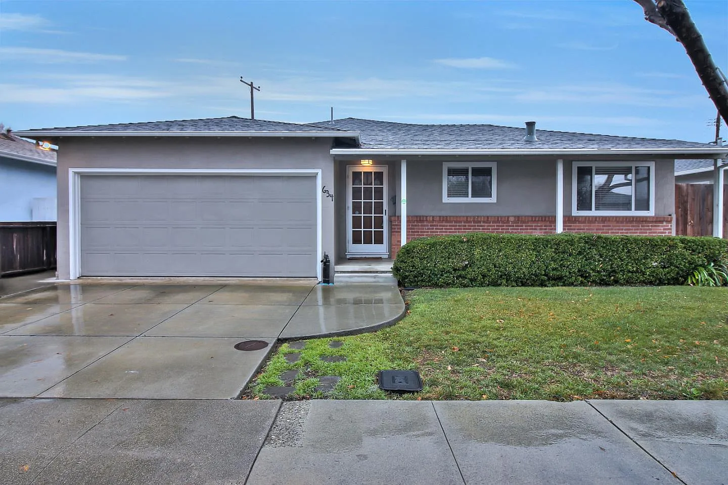 634 Nicholson Ave photo 1