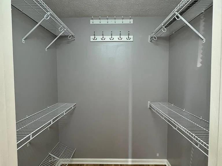 110 S Dove Ct — Photo 12