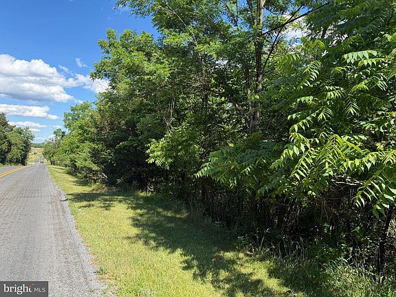 3rd image of 1326 Old Charles Town Rd