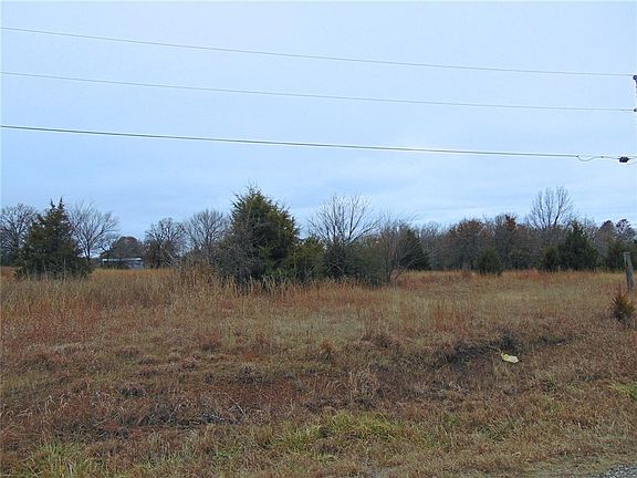 4th image of 5 Aspen Dr