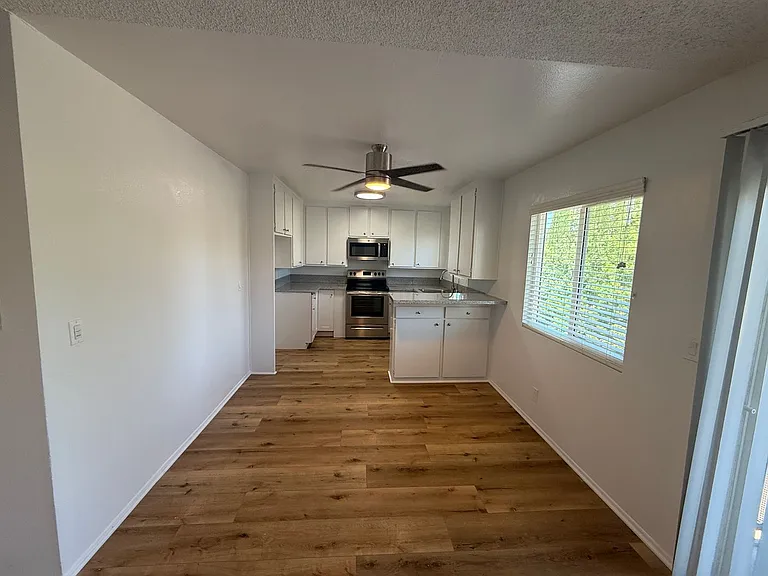 20317 Saticoy St — Photo 13