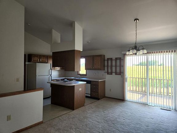 4th image of 4890 W Northwood Cir