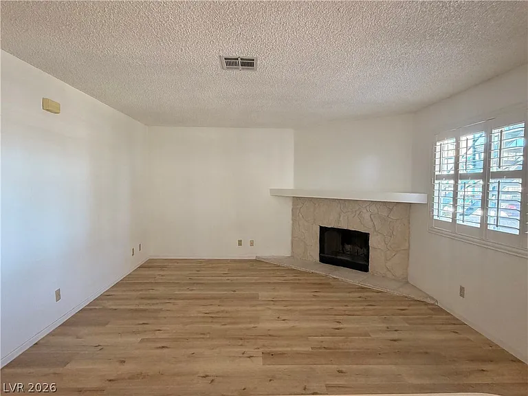 7933 Decker Canyon Dr #101 — Photo 3