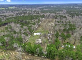 979 County Road 432, Bronson, TX 75930