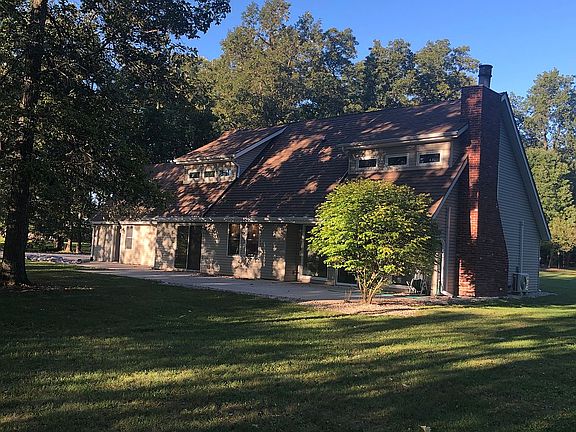 4th image of 2054 S Lutes West Dr