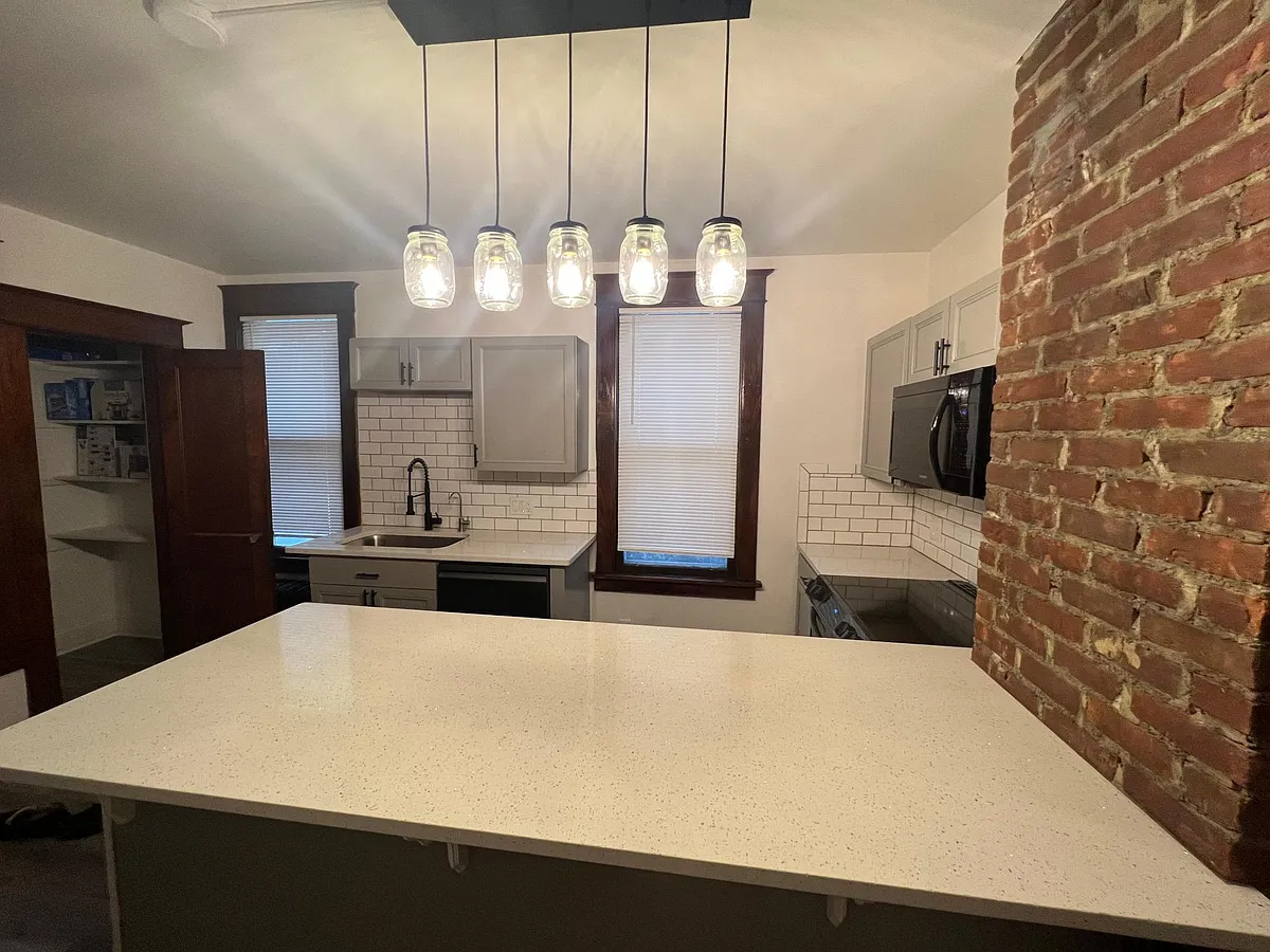 Kitchen with large island - 10 Oakwood St #1