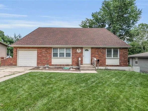 5309 N Richmond Ave, Kansas City, MO 64119