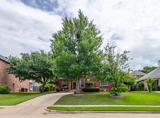 1409 Blue Gill Ln, Crowley, TX 76036