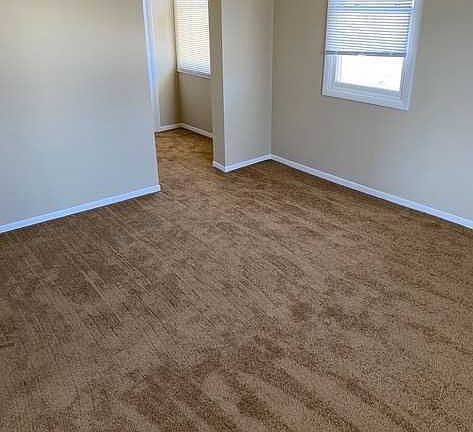 3rd image of 11301 Main St #11547223