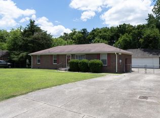 121 Bostring Dr, Hendersonville, TN 37075