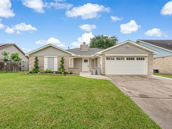 2802 Park Meadows Ave, Deer Park, TX 77536