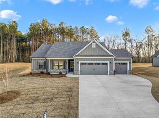 1139 Cherry Bark Ct, Loganville, GA 30052