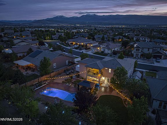 5th image of 2960 Tobiano Dr