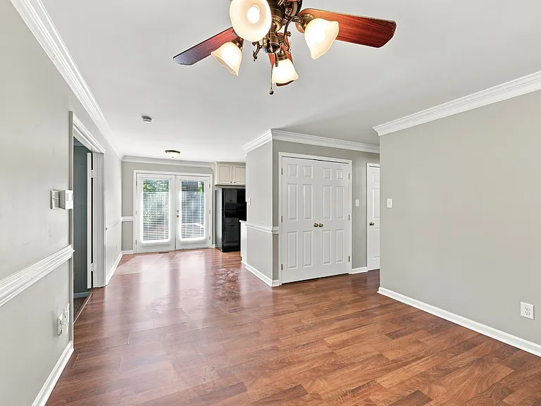 516 Keith St — Photo 18