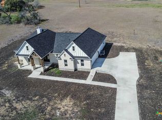 110 Lake Village Rd, Seguin, TX 78155