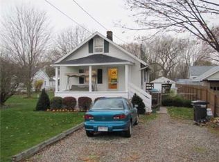 16452 Stockwell Rd, Lansing, MI 48906