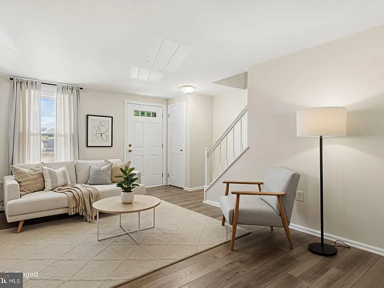 42 Alden Ct — Photo 7