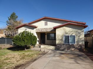 5322 9th St NW, Albuquerque, NM 87107