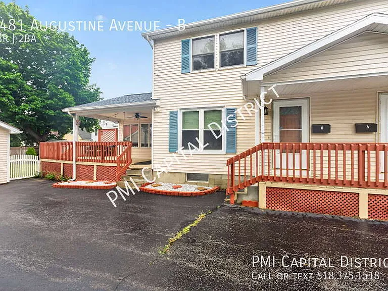 2481 Augustine Ave #B — Photo 2
