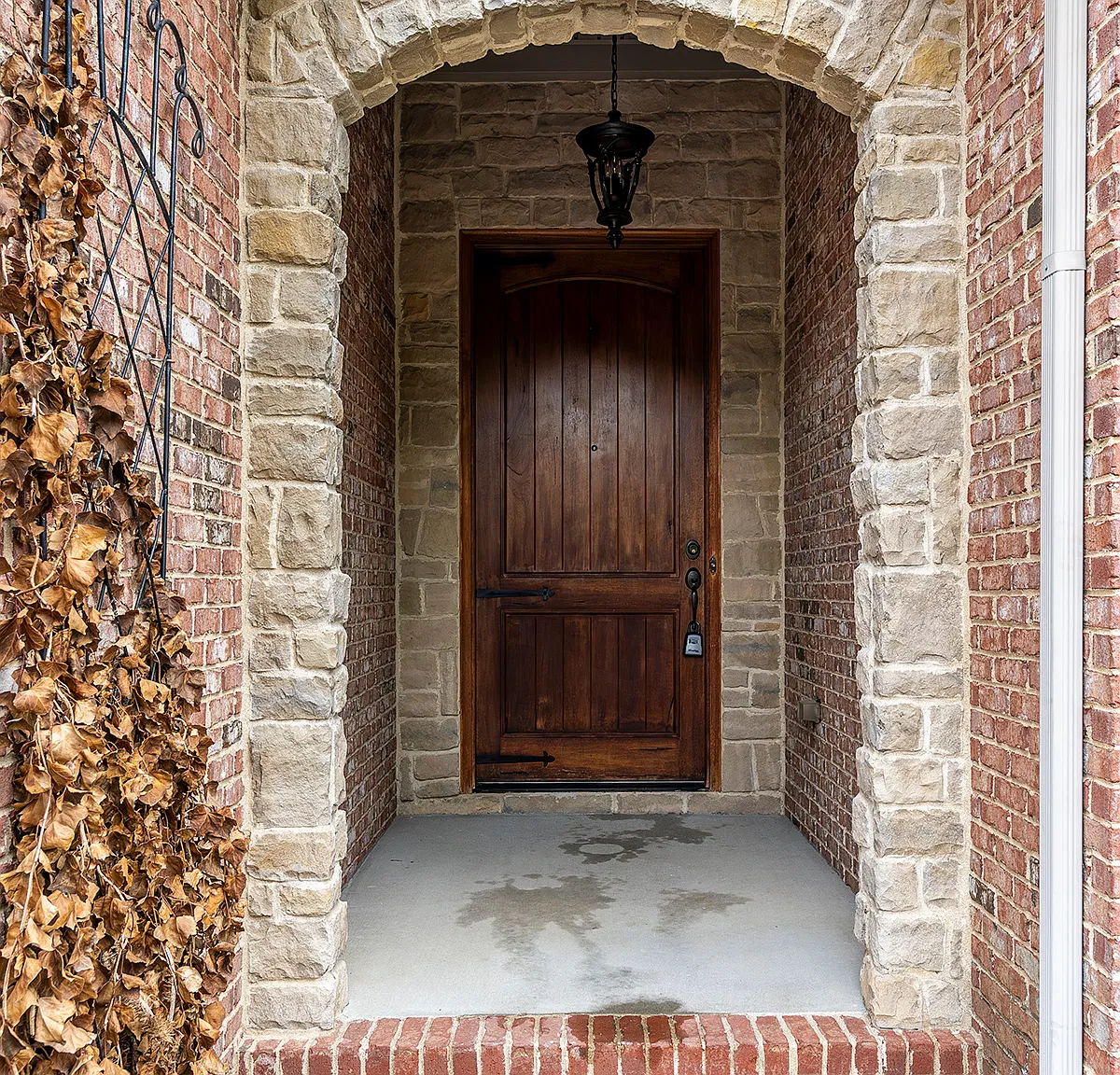 6 bed, 5032 sqft, $5,000 — Photo 4