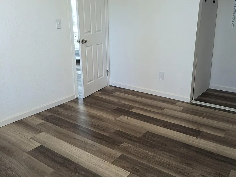 839 Sprig Ct — Photo 6