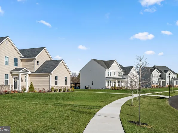 459 Crownleaf Dr, Middletown, DE 19709