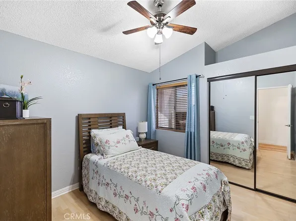29675 Calle Edmundo, Sun City, CA 92586
