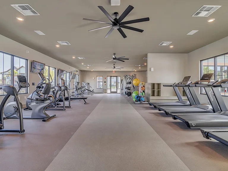 Canter Luxury Apartment Homes — Photo 15