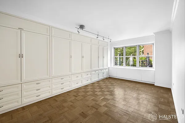 Sold by Brown Harris Stevens | media 6