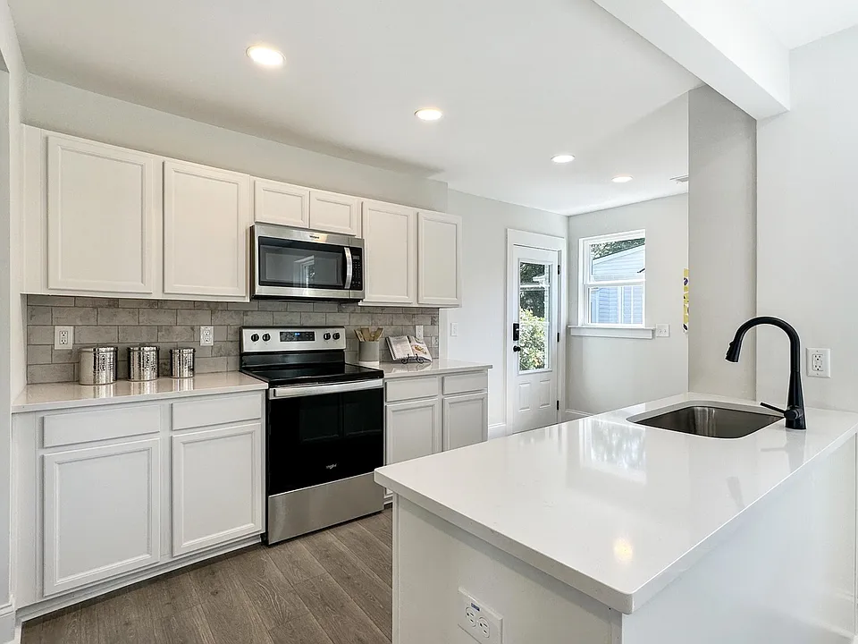 Front House Kitchen