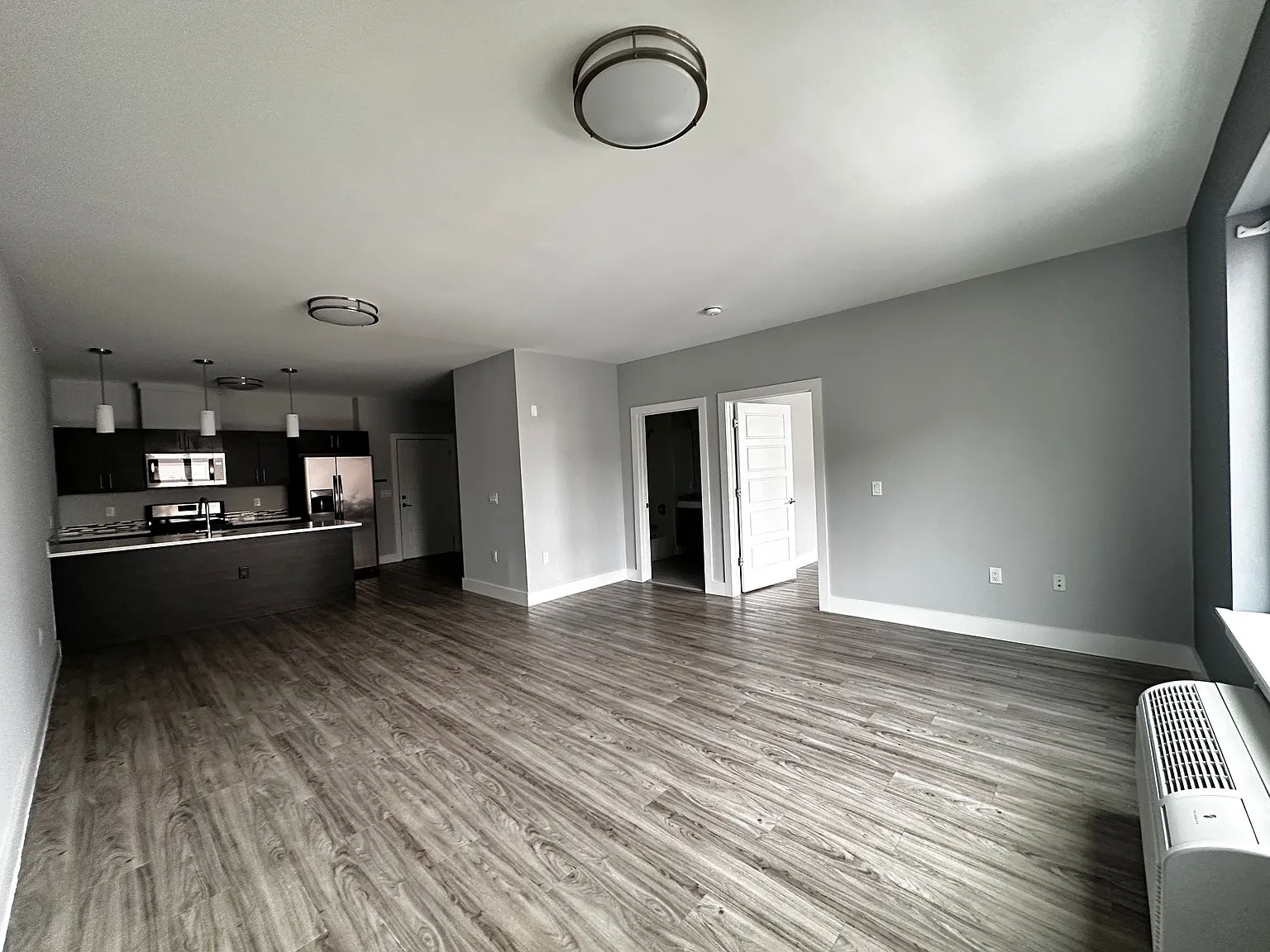 5804 Washington St — Photo 3