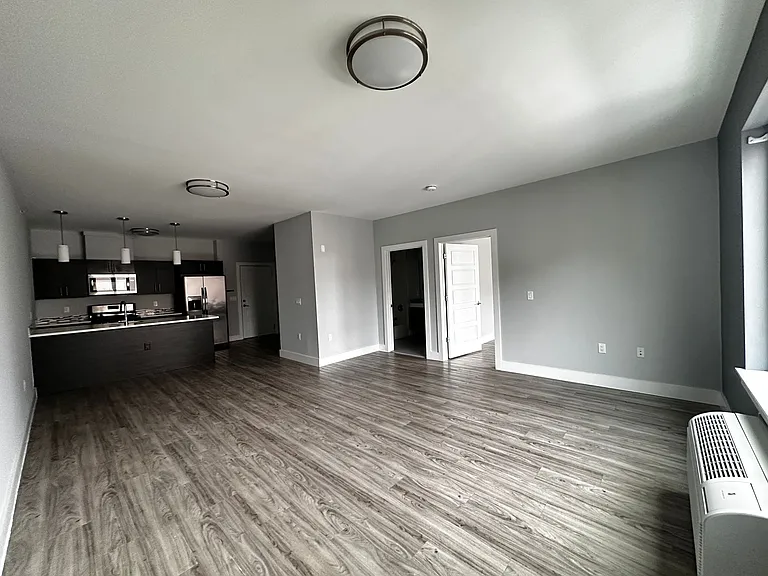 5802 Washington St #42E — Photo 3